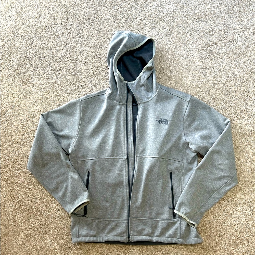 Large 🧭 The North Face 🧭 light weight men’s jacket